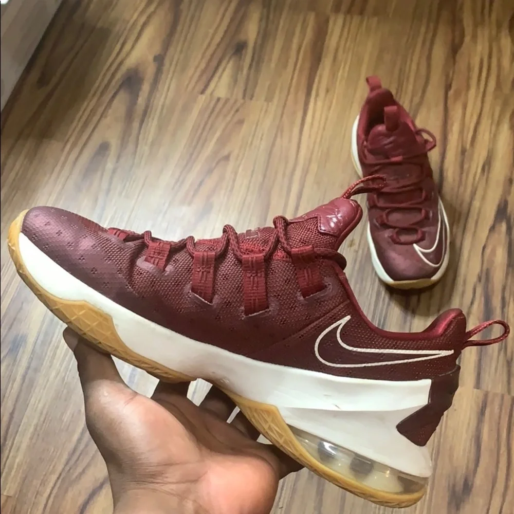 Nike Lebron 13 Low CAVS Men Sneakers